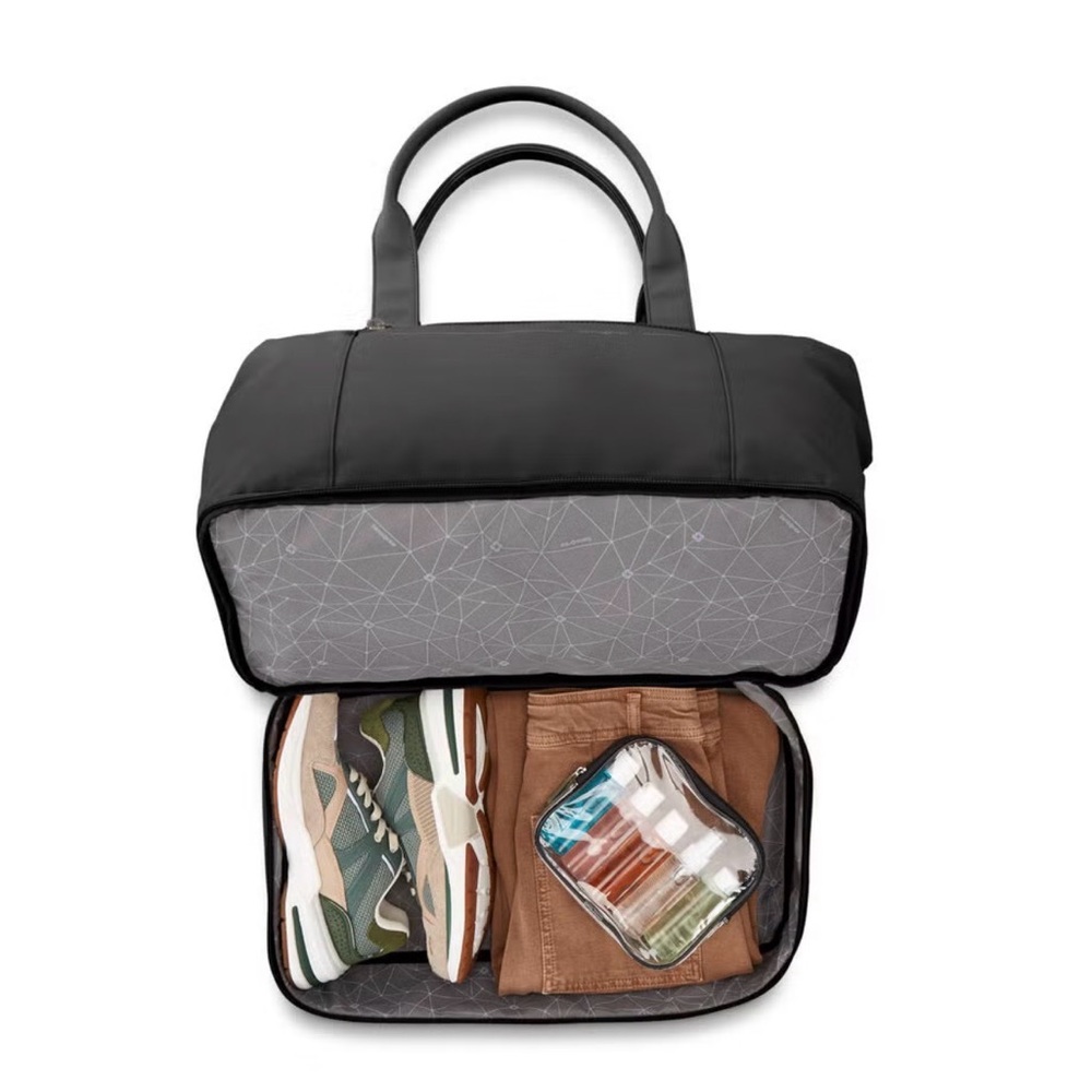 Samsonite Black better than basic weekender luggage duffle bag - Picture 2 of 9